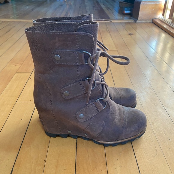 Sorel brown fashion winter boot - Picture 3 of 3
